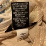 Moda international shimmery T Photo 9