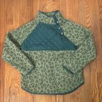 J. Crew green leopard print quilted‎ snap fleece pullover sweatshirt small Photo 1