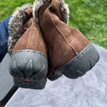 Khombu 🔥  Size 8 Leather Upper fluffy boots Photo 2