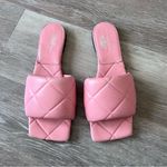 Bottega Veneta  lido flat sandals pink quilted‎ slides Photo 1