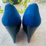 Alice + Olivia Saffi Blue Suede Wedge Platform Heels size EU 37.5 US 7 Photo 4