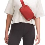 Lululemon  Everywhere Belt Bag Crossbody Bag Terra Orange Trao Photo 2