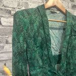 Fame and Partners EUC Green Long Sleeve Blouse w/ Tie Size 4 Photo 3