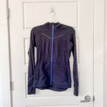 Lululemon  Rain-On Train-On Jacket Naval Blue Photo 5