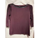 Ann Taylor Maroon Black pLeather Trim 3/4 Sleeve Stretch Top Sz M Purple Size M Photo 3