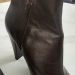 Newport News Chocolate Brown  Easy Style Double Zipper Ankle Boots size 8.5 Photo 3