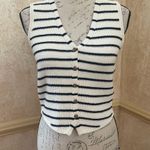 Sincerely Jules Stripped Cotton Blend Knitted Fron buttons Vest Cream Black M Size M Photo 1