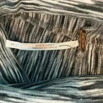 Free People  stretchy turtleneck shirt in size small Photo 2