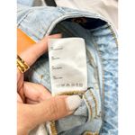 Perfect Moment Low Photo 5