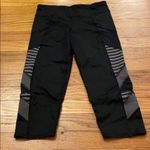 Splendid  Activewear Yoga Striped Cross Capri Photo 3