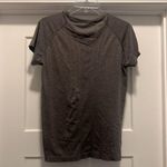 Spanx Women’s Active Gray Seamless Short Sleeve T-Shirt Size Large Photo 2