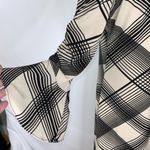 Gabby Skye Women’s  Black & Tan Criss Cross Pattern Anywhere Bell Cuffs Dress 4 Photo 6