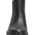 BOC Women's Erin Flat Heel Chelsea Comfort Bootie, S87 Black Size 6.5 Photo 10