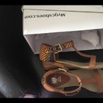 Aztec wedge T strap sandals sz 6 Photo 5