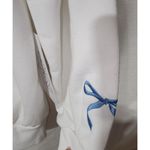 Puppy ''Feeling playful'' women's white hoodie medium Photo 3