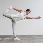 Nobull NWT  Women’s Sleeveless Polartec Cowl Fleece Hoodie - Large - White Photo 6