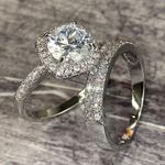 Gorgeous Cubic Zirconia Silver Princess Cut 2.5 Carat Ring and Band Set Size 8 Photo 3