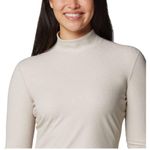 Columbia Women’s Amberview Long Sleeve Shirt-Medium Photo 1