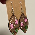 Handmade NWT  Pink Polka dotted Tulip Floral Wooden Painted Earrings Photo 2