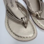 Bernardo  Flip Flops Sz 6 Photo 2