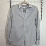 Vineyard Vines Women’s Striped Button Shirt & Long Sleeve Henley Bundle Size S Photo 1