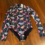 Roxy NWT Quicksilver Active Floral Print One-Piece Rashguard Swimsuit Photo 5