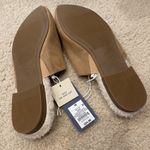 Universal Threads Universal Thread Flat Fleece Tan Mules NWT Photo 1