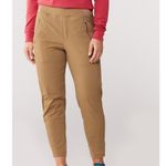 Athleta NWT Trekkie North Jogger Pant in Big Sur Brown Size 24 Photo 1