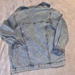 Abercrombie & Fitch Light wash denim jacket Photo 3