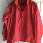 Ladies windbreaker jacket LIKE NEW 🍁🍂🌦 Red Size M Photo 4
