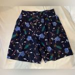 Vintage Lady Divots Golf shorts with golfing scene detail Size 8 see measurement Blue Photo 4
