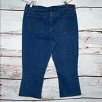 Isaac Mizrahi  Live! Size 16T Blue Denim - Pink Contrast Stitching Jean Capris Photo 1