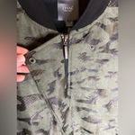 Lysse  NY Green Camo Moto Jacket Faux Suede Medium EUC‎ Photo 5