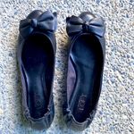 Loft  Ballet Bow Flat Photo 0