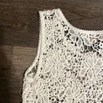 Loft  Croqueted Knit Floral White Women’s Sleeveless Tank Top Small Photo 2
