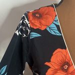Forever 21  Floral Print kimono-style Wrap Dress in black with red size S Photo 8