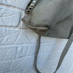 IO Pelle Italia Women's Neutral Olive Gray Leather Shoulder Bag Zip Closure Photo 5