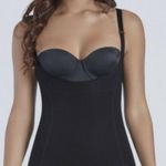 Brand New Curveez 1515 Women's Size XL Ultra Shaping Hip Hugging Bodysuit Black Photo 0