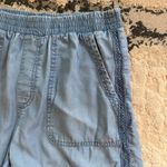 Coldwater Creek  Tencel Chambray-Style Cropped Ankle Pants Crochet Trim Size 6 Photo 2