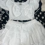 White puff sleeve top and Tiered Skirt Set Large Photo 0