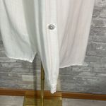 Rielle White Button Down Shirt Size M Photo 2