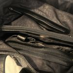 Perlina large black leather handbag 3 inside 1 outside zip pockets EUC Photo 8