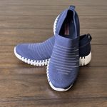 Skechers  Women's GO Walk Smart-Wise Sneaker, Navy/White, 6.5 M US Photo 5