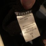 Like new. Worn once.Lightweight hoodie by US Apparel Black Photo 4