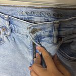 American Eagle  90's Skinny Light Wash Distressed Jeans Denim Size 2 Regular Photo 7