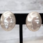 Vintage Clip On Earrings Oval Pearlescent Cream 1" Uneven Surface Photo 0