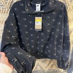 Nike 1/4 Zip Windbreaker Photo 0