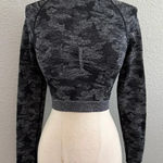 Gymshark Adapt Crop Top Size Small Camo Long Sleeve Photo 0