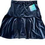 Missguided Misguided Velvet Skirt Size M NWT Photo 0