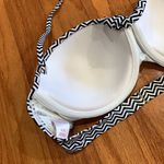 Xhilaration Zigzag bikini set Photo 5